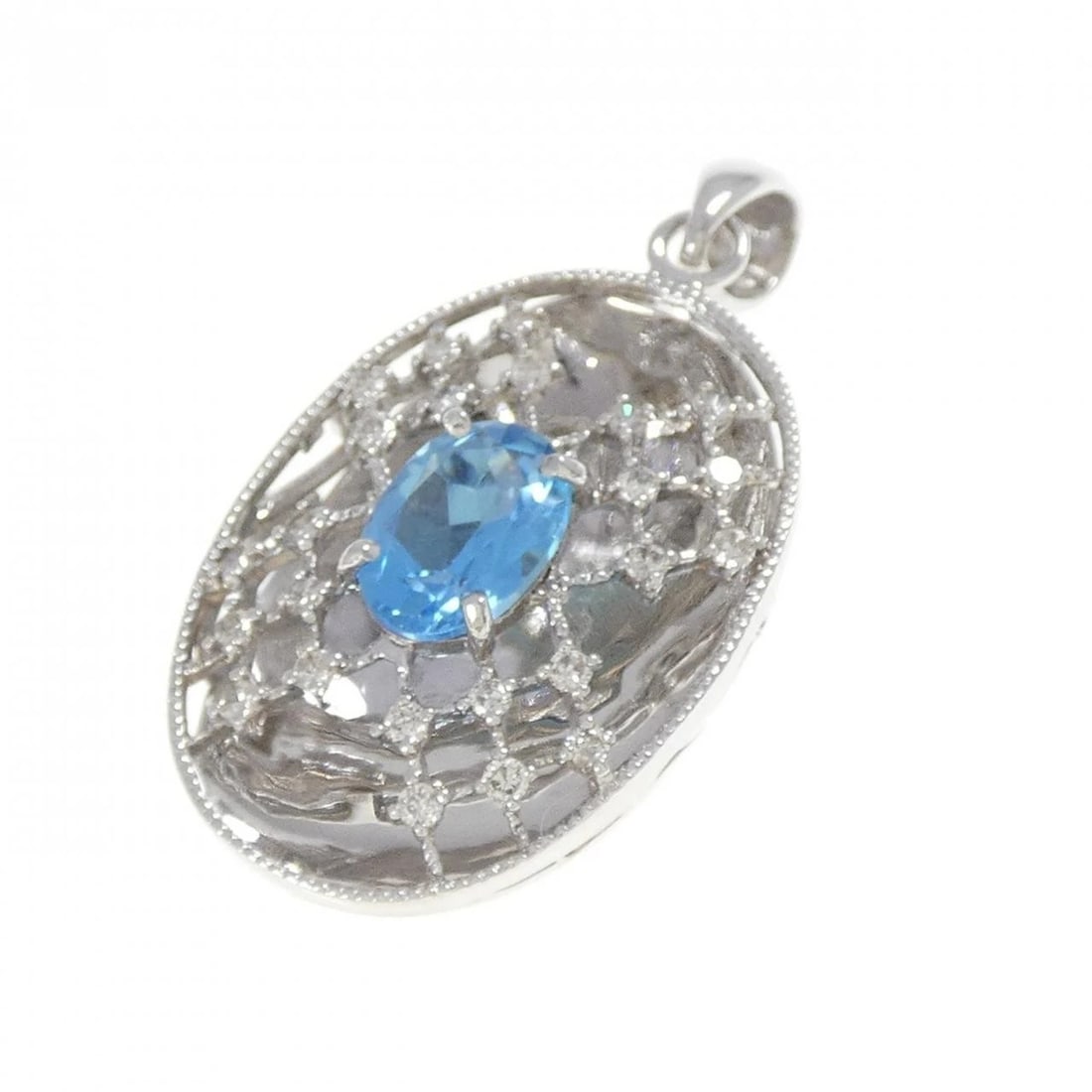 K18WG BLUE TOPAZ PENDANT: K18WG Blue Topaz Pendant Brand: Unbranded Type: Blue Topaz Pendant/Brooch Material: K18WhiteGold, Main Stone/Creation Blue Topaz Secondary Stone Natural Color: White Gold Size: Approx. height