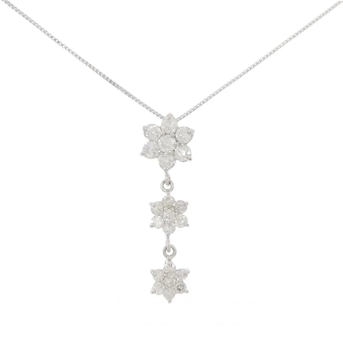 K18WG FLOWER DIAMOND NECKLACE: K18WG Flower Diamond Necklace Brand: Unbranded Type: Diamond Necklace Material: K18 white gold, Main Stone/Creation Natural Color: Yellow Gold Size: Actual Size Pendant length approx. x width