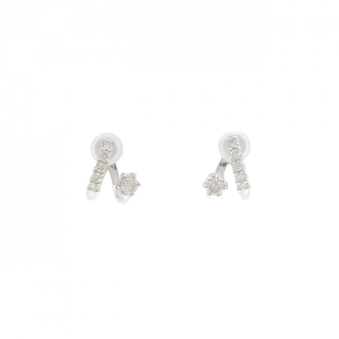K18WG DIAMOND EARRINGS: K18WG Diamond Earrings Brand: Unbranded Type: Diamond Pierce/Earring Material: K18 white gold, Main Stone/Creation Natural Color: White Gold Size: Approx. height x width: 11.5mm x 8.1mm 