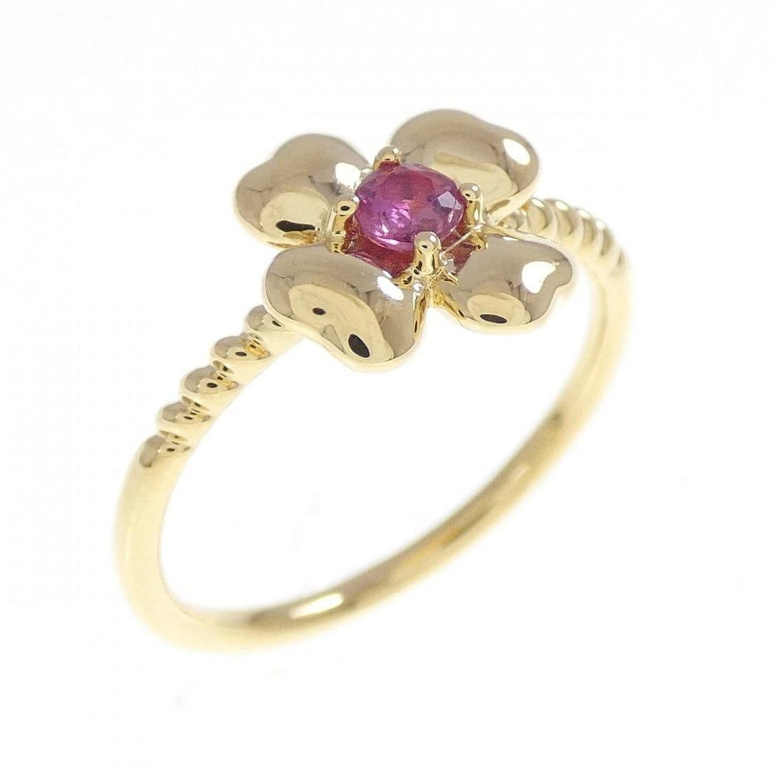 K18YG FLOWER RUBY RING: K18YG Flower Ruby Ring Brand: Unbranded Type: Ruby Ring Material: K18 yellow gold, Main Stone/Creation Ruby Color: Yellow Gold Size: US4 3/4 Accessories: None Accessories Notice: When