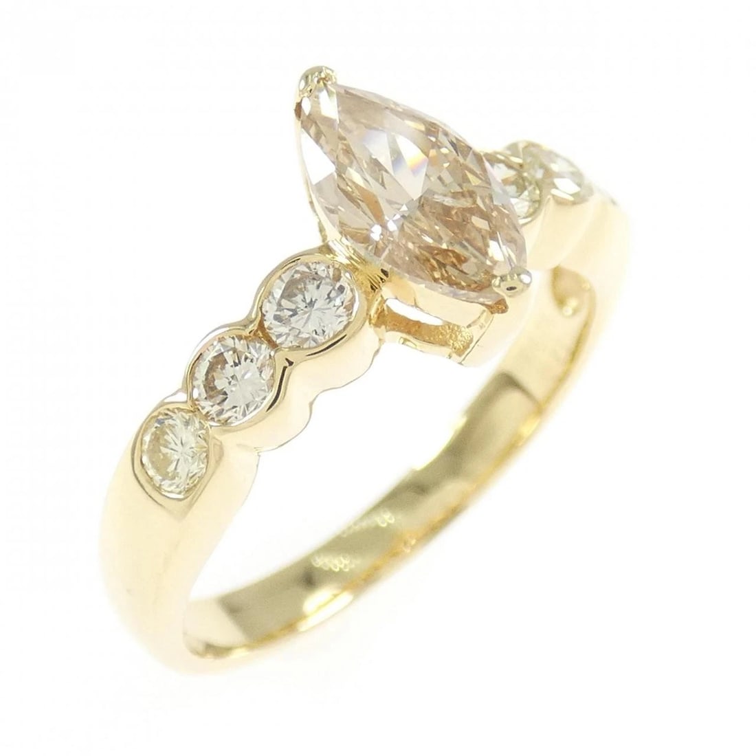 K18YG DIAMOND RING: K18YG Diamond Ring Brand: Unbranded Type: Diamond Ring Material: K18 yellow gold, Main Stone/Creation Natural Color: Yellow Gold Size: US5 3/4 Accessories: None Accessories Notice: When