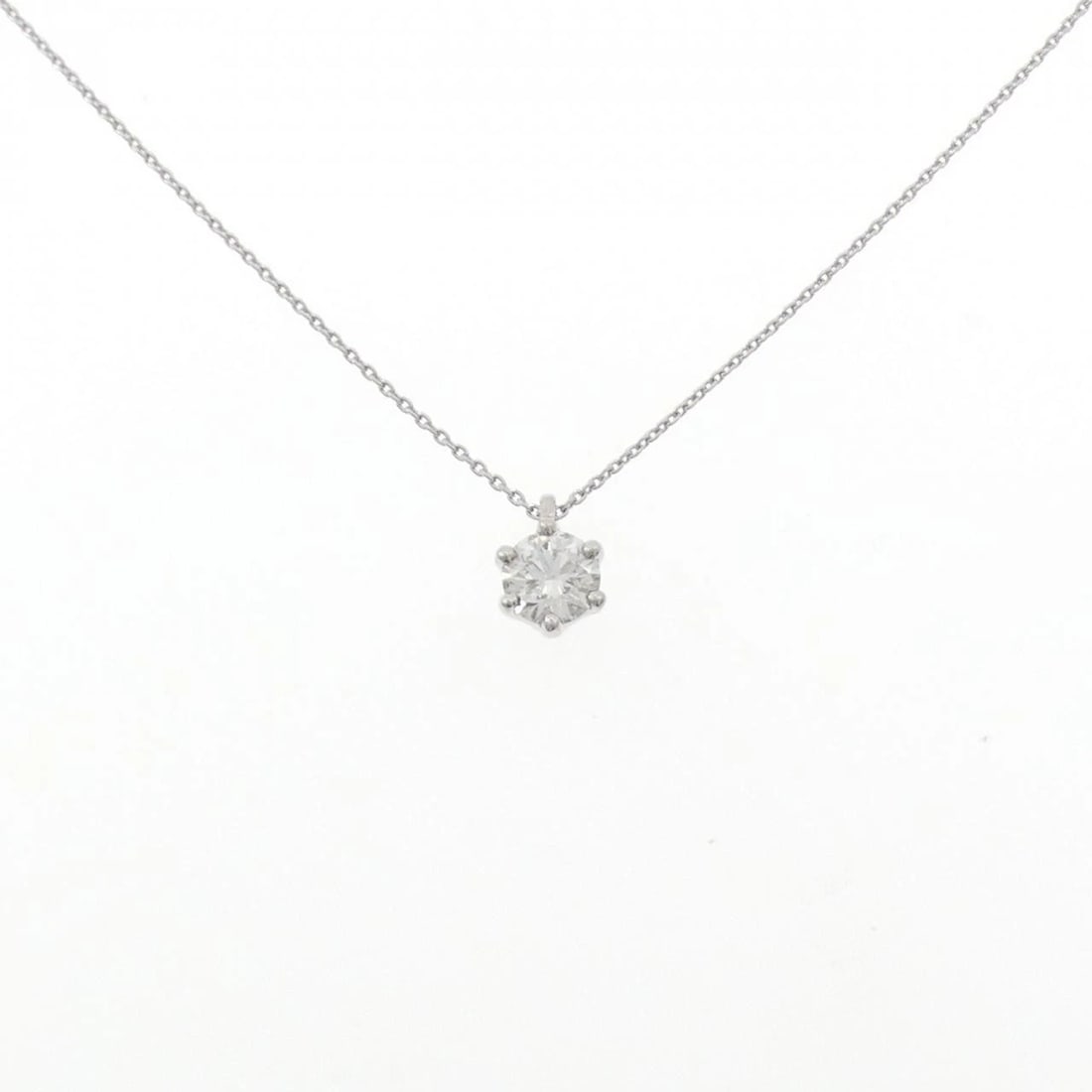 PT900/PT850 DIAMOND NECKLACE: PT900/PT850 Diamond Necklace Brand: Unbranded Type: Necklace Material: Platinum900/Platinum850, Main Stone/Creation Natural Color: None Size: Actual Size Pendant length approx. x width