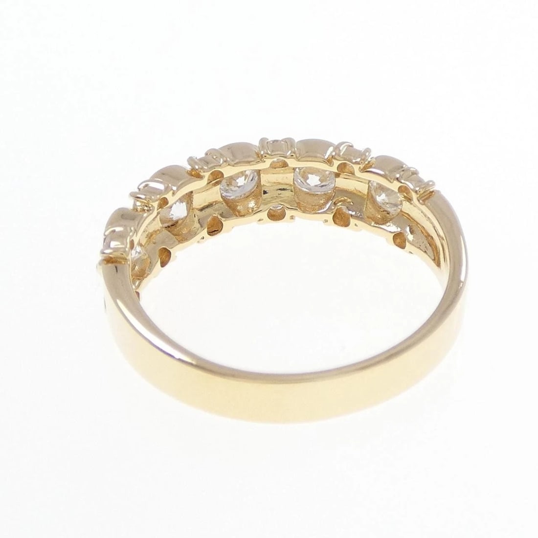 K18YG DIAMOND RING: K18YG Diamond Ring Brand: Unbranded Type: Diamond Ring Material: K18 Yellow gold, Main Stone/Creation Natural Color: Yellow Gold Size: US6 1/4 Accessories: None Accessories Notice: When