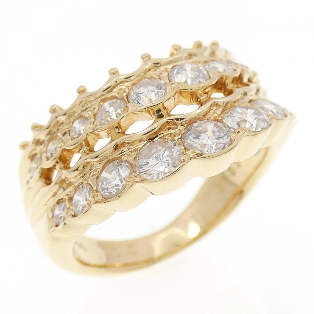 750YG DIAMOND RING: 750YG Diamond Ring Brand: Unbranded Type: Diamond ring Material: 750 yellow gold, Main Stone/Creation Natural Color: Yellow Gold Size: US5 1/4 Accessories: None Accessories Notice: When