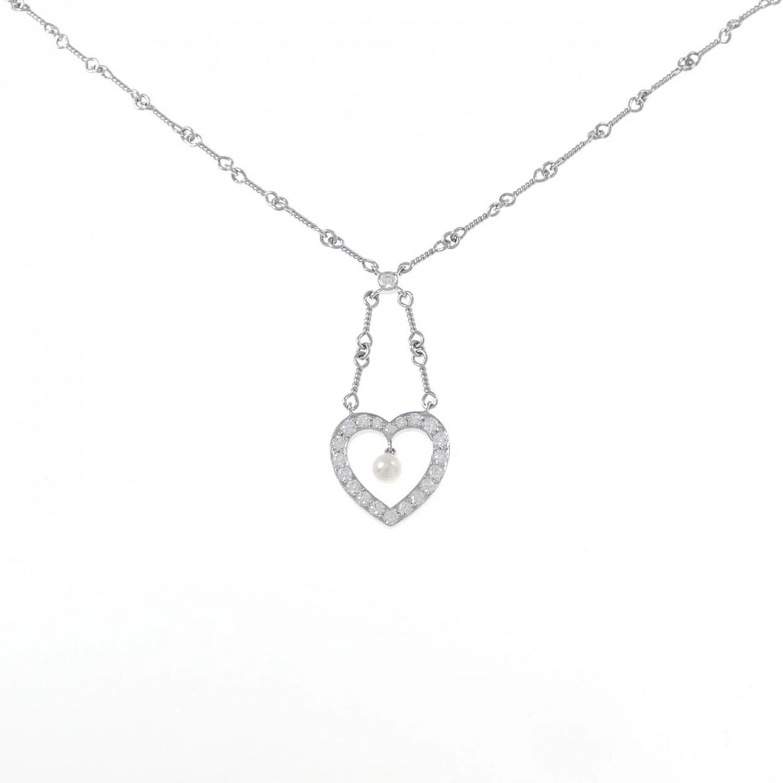 TIFFANY & CO. SENTIMENTAL HEART NECKLACE: TIFFANY & Co. Sentimental Heart Necklace Brand: TIFFANY&Co. Type: TIFFANY&Co. Necklace Material: Platinum950, Main Stone/Creation Akoya Pearl Secondary Stone Natural Color: None Size: Actual