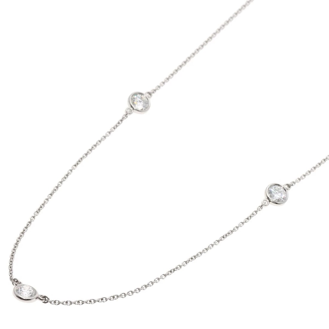 TIFFANY&CO. BY THE YARD 3P DIAMOND NECKLACE: TIFFANY&Co. By The Yard 3P Diamond Necklace Brand: TIFFANY&Co. Type: Necklace Material: Platinum PT950, Color: Silver Size: Chain Length:16.1inch/41cm Chain Width:0.4inch/1mm Top Size:0.2inch/4.7x