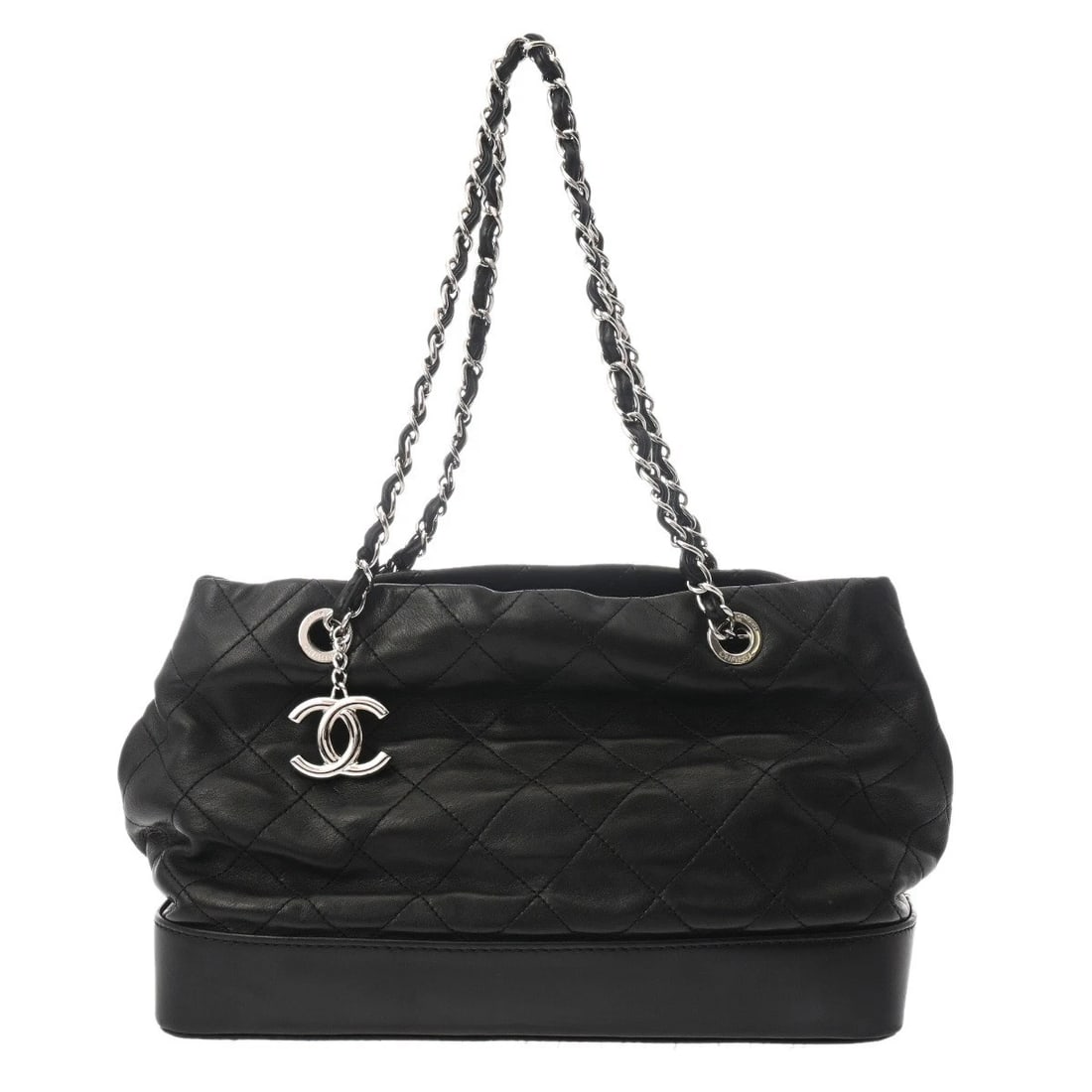 CHANEL CHAIN TOTE MATRASSE LAMBSKIN BLACK TOTE BAG: CHANEL Chain tote Matrasse lambskin black Tote Bag Brand: CHANEL Type: Tote Bag Material: lambskin Color: black × SilverMetal Size: H:about 9.3inch W:about 13.2inch D:about 6.3inch Shoulder:about