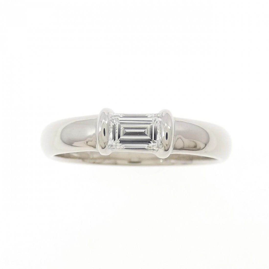 PT900 DIAMOND RING - 2