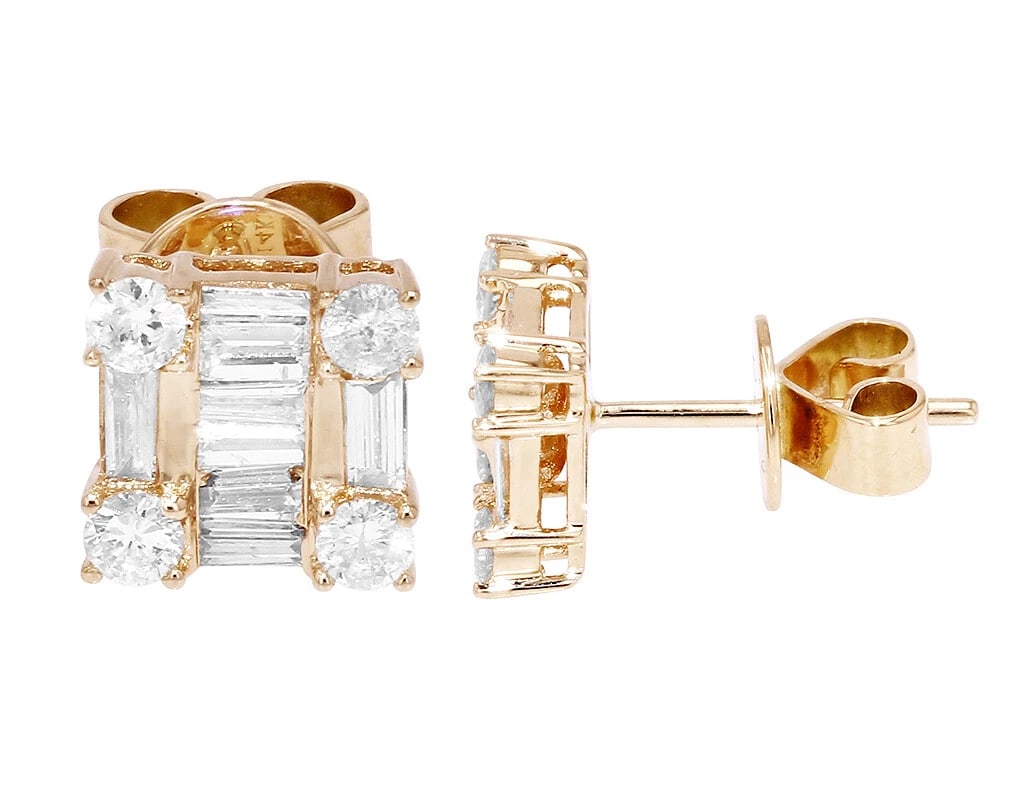 UNISEX SQUARE BAGUETTE DIAMOND STUD EARRING: Unisex Square Baguette Diamond Stud Earring Brand: None Type: Earring Material: 14K Yellow Gold, Main Stone/Creation Natural Color: Gold Size: Dimension L 0.4" x W 7.5mm x H 3.2mm Accessories: No