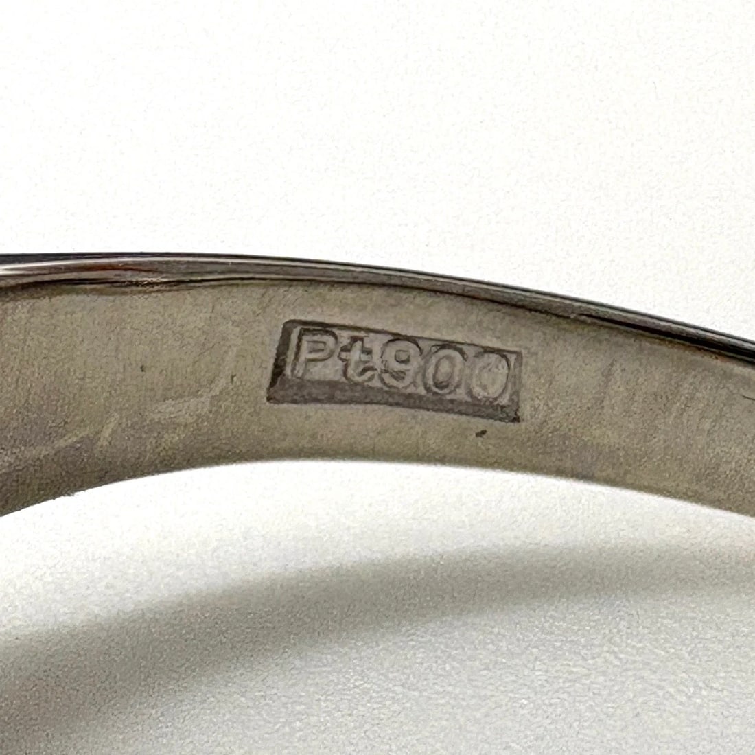 DIAMOND DESIGN RING PLATINUM - 2