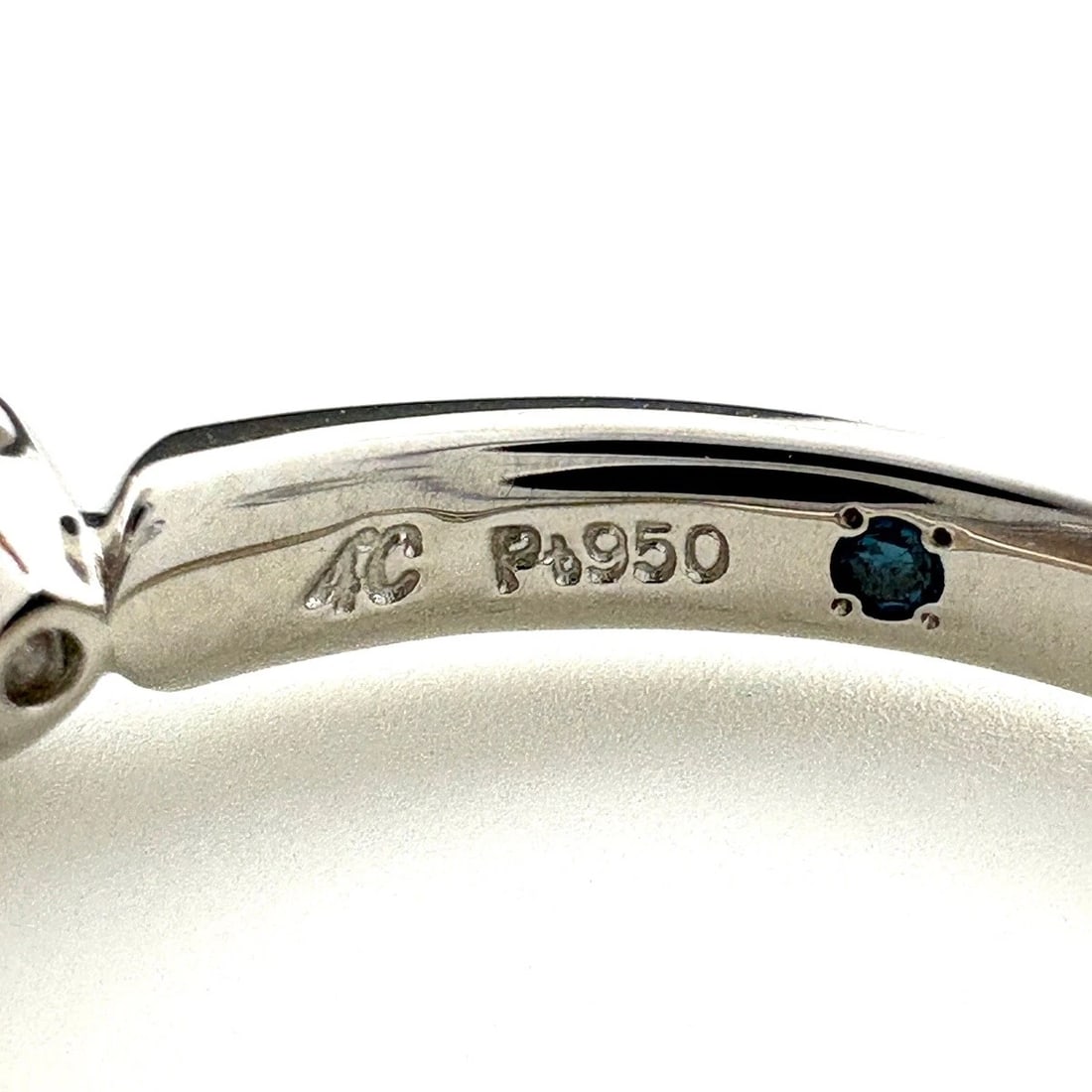 DIAMOND DESIGN RING PLATINUM RING - 2