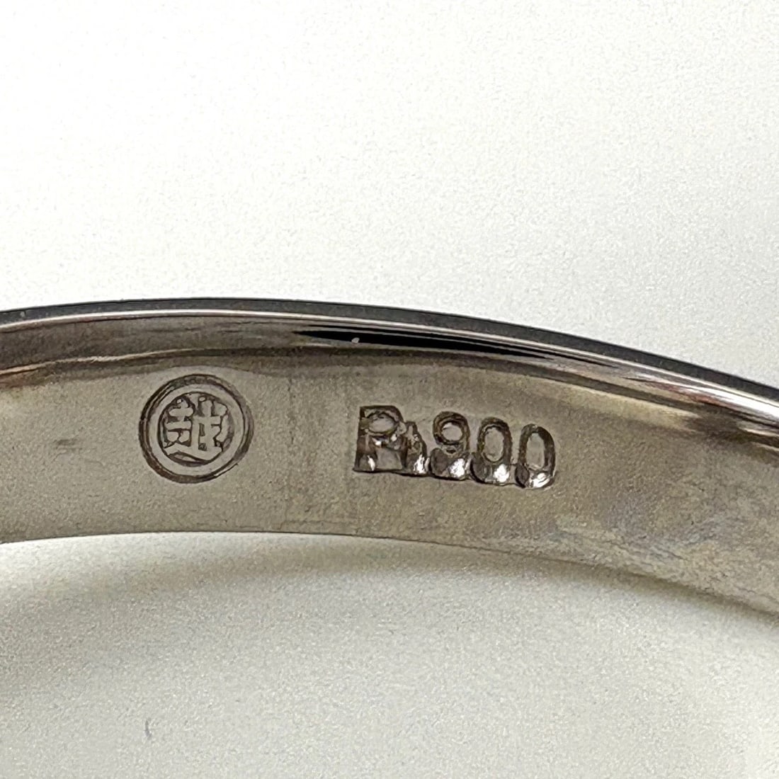 DIAMOND DESIGN RING PLATINUM - 2