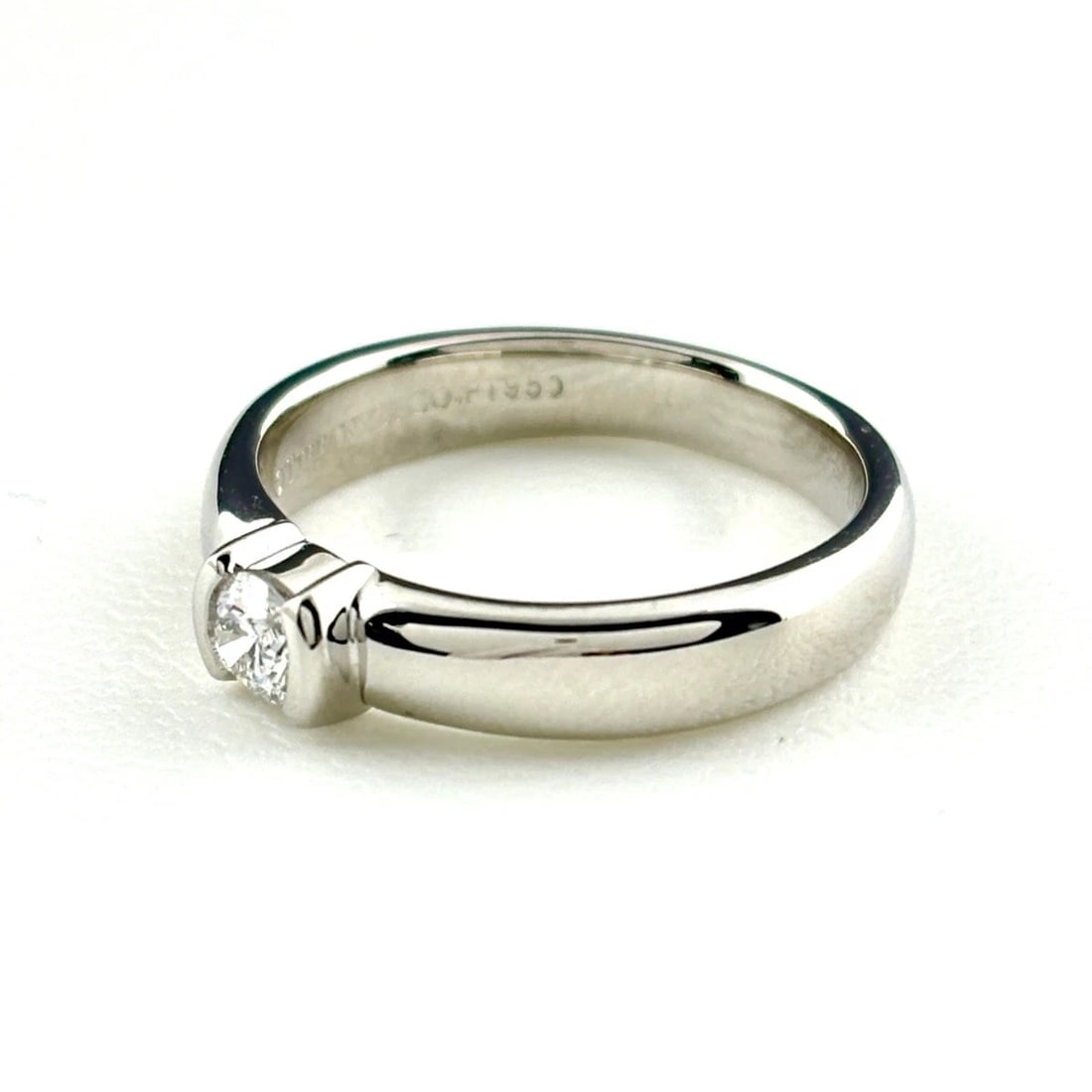 TIFFANY&CO. DOTS RING PLATINUM MELEE DIAMOND (1 of 2)