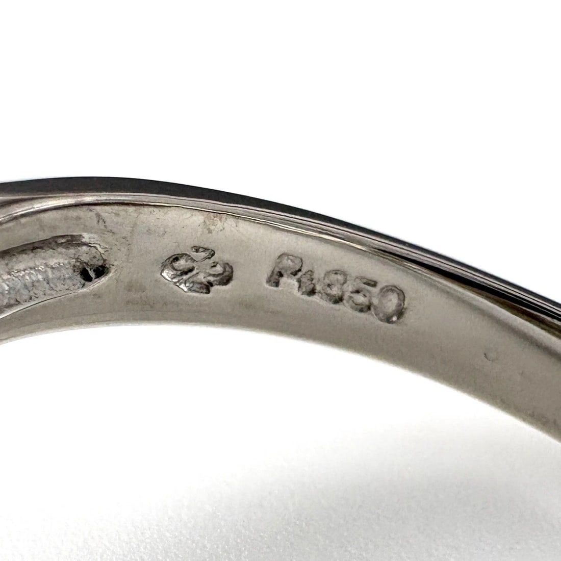 MELEE DIAMOND DESIGN RING PLATINUM - 2