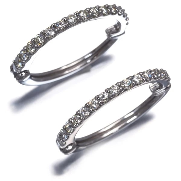 EARRINGS DIAMOND HOOP PIERINGS: Earrings Diamond Hoop Pierings Brand: Unbranded Type: Earrings Material: 950 / Platinum Color: Platinum Size: Design size: length 22.5 x width 21.8 x thickness 2.0mm Accessories: None