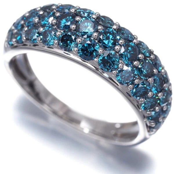 RING BLUEDIAMOND PAVED 950 PLATINUM: Ring BlueDiamond Paved 950 Platinum Brand: Unbranded Type: Ring Material: 950 / Platinum Main Stone/Creation Natural Color: Platinum Size: US6-6.25 Accessories: None Accessories Notice: When