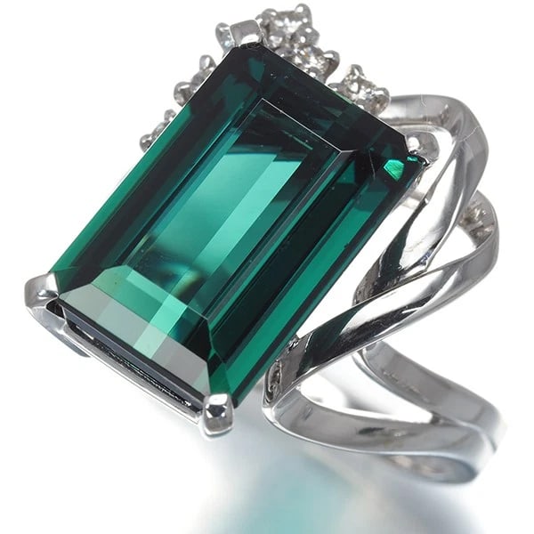 TASAKI RING TOURMALINE DIAMOND: TASAKI Ring Tourmaline Diamond Brand: TASAKI Type: Ring Material: 14K / 585 / White Gold Main Stone/Creation Natural Color: White Gold Size: US6.75-7 Accessories: None Accessories Notice: