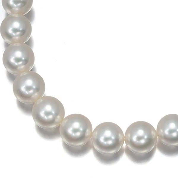 MIKIMOTO NECKLACE AKOYA PEAR DIAMOND: Mikimoto Necklace Akoya Pear Diamond Brand: MIKIMOTO Type: Necklace Material: 18K / 750 / White Gold Main Stone/Creation Cultured Color: White Gold Size: Necklace length: 42cm Accessories: None