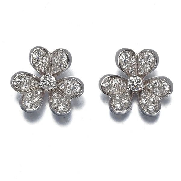 VAN CLEEF & ARPELS EARRINGS DIAMOND FRIVOLE MINI: Van Cleef & Arpels Earrings Diamond Frivole Mini Brand: Van Cleef & Arpels Type: Earrings Material: 18K / 750 / White Gold Main Stone/Creation Natural Color: White Gold Size: Design size: 10.7