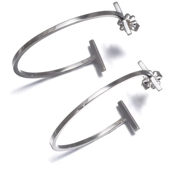 TIFFANY&CO. EARRINGS T WIRE HOOP LARGE 925 STERLING SILVER: Tiffany&Co. Earrings T Wire Hoop Large 925 Sterling Silver Brand: Tiffany & Co. Type: Earrings Material: 925 / Sterling Silver Color: Sterling Silver Size: Design size: length 36.0 x width