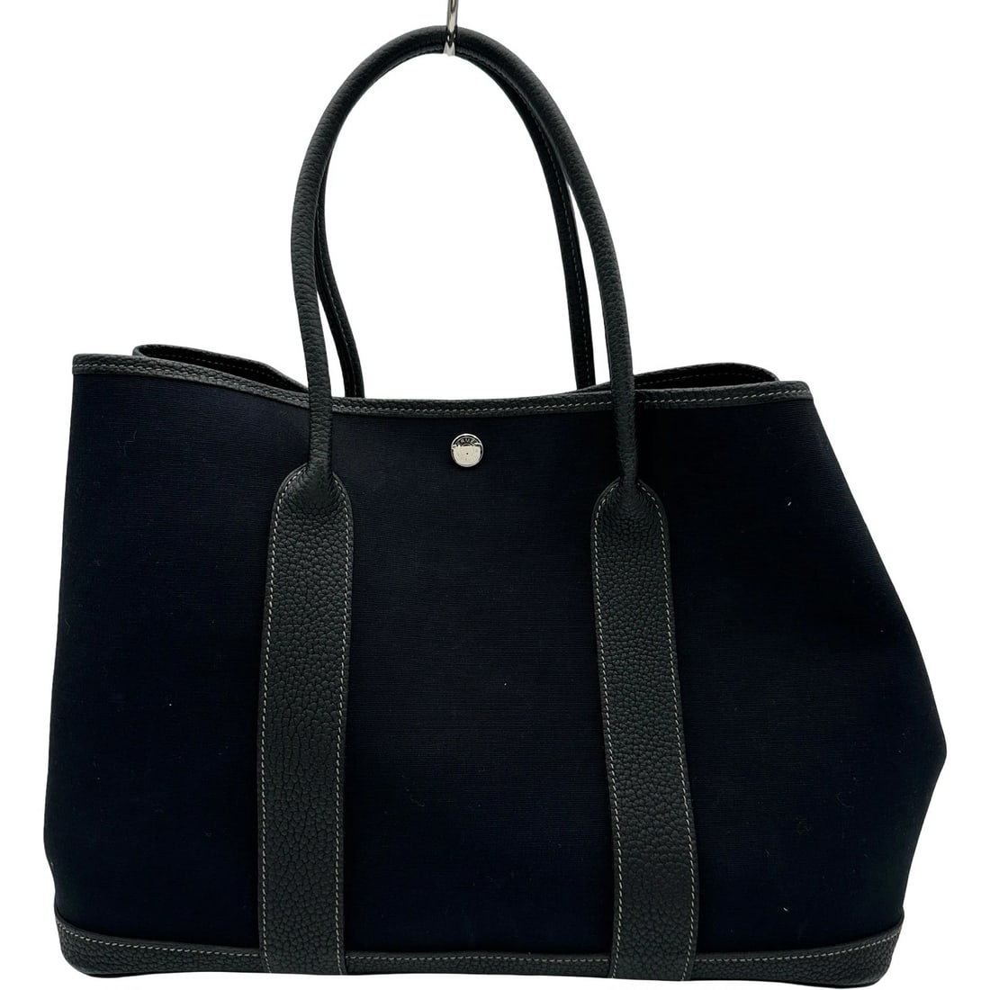 HERMES GARDEN PARTY PM HANDBAG: HERMES Garden party PM Handbag Brand: HERMES Type: Handbag Material: Towar Color: Black SilverHardware Size: W14.2 x H10.2x D6.7inch Accessories: None Accessories Notice: When purchasing