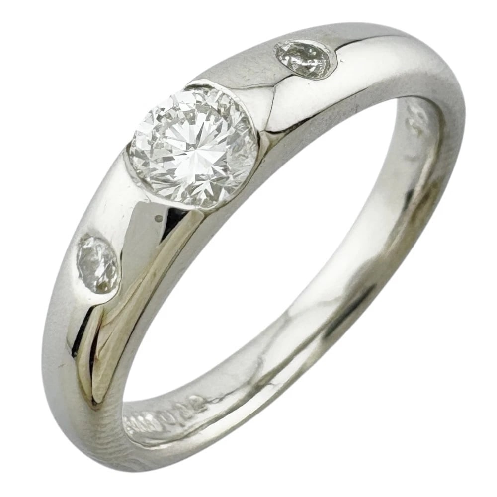 RING PT900PLATINUM DIAMOND: Ring Pt900Platinum diamond Brand: Unbranded Type: Ring Material: Pt900Platinum Color: Silver Size: US 7 Accessories: None Accessories Notice: When purchasing pre-owned goods, please refer to