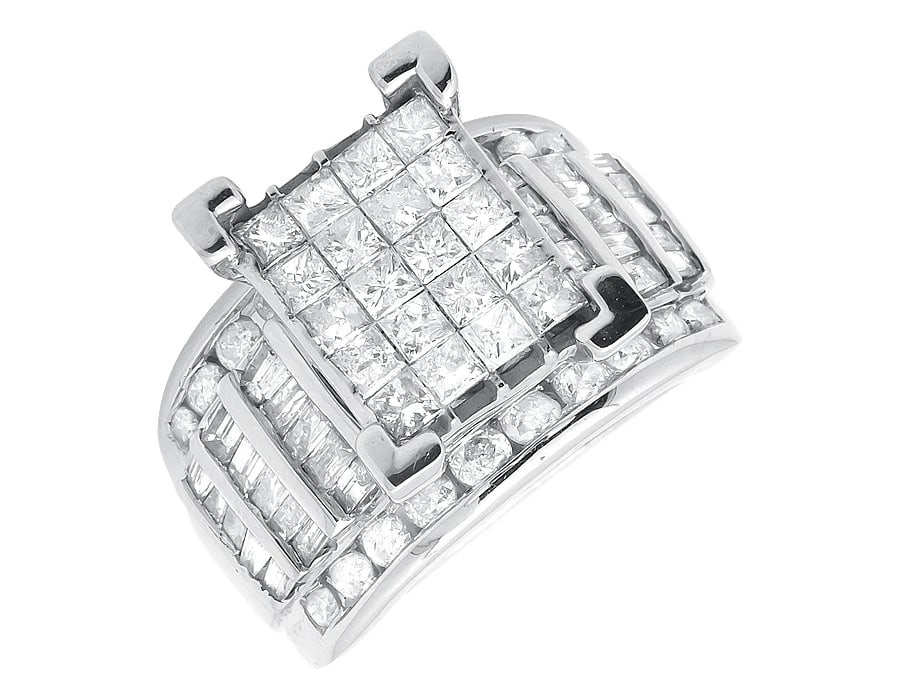 10K WHITE GOLD BRIDAL CLUSTER PRINCESS CUT DIAMONDS RING (1 of 5)