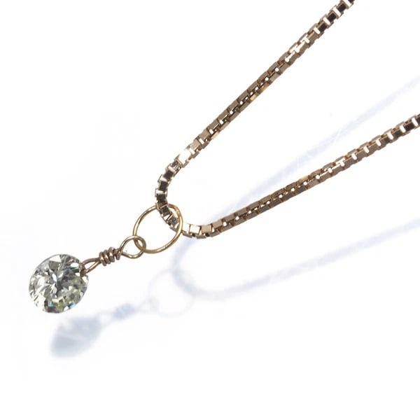 AGETE NECKLACE DIAMOND SOLITAIRE: agete Necklace Diamond Solitaire Brand: agete Type: Necklace Material: 10K / 416 / Yellow Gold Main Stone/Creation Natural Color: Yellow Gold Size: Necklace length: 36 / 40cm Total length of