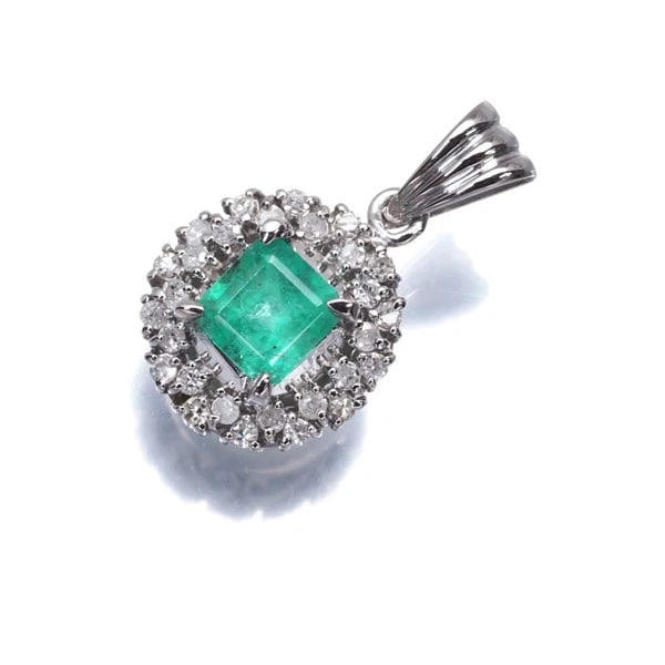EMERALD DIAMOND SINGLE-CUT CLASSIC PENDANT (1 of 2)