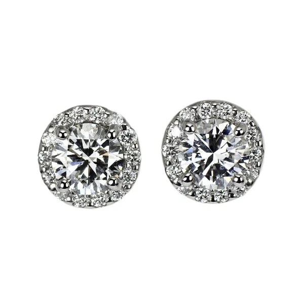 PT900 DIAMOND EARRING: Pt900 diamond earring Brand: None Type: piercing Material: PT900 Main Stone/Creation Natural Color: Silver Size: Length/Width/Diameter6.6 Accessories: None Accessories Notice: When purchasing