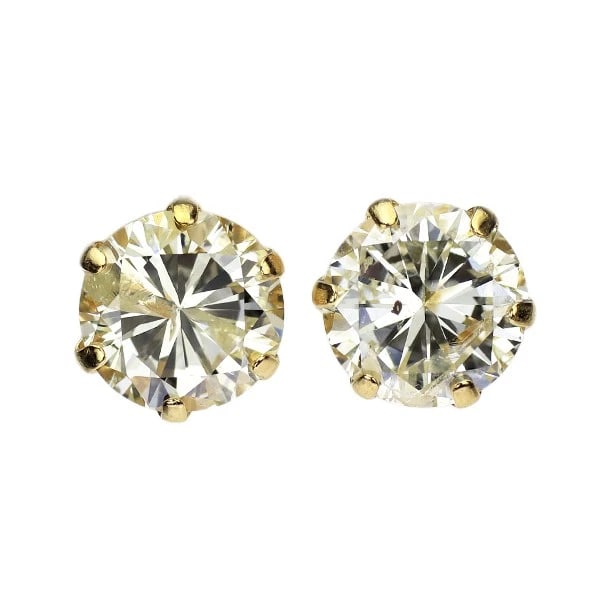 K18YG DIAMOND EARRINGS: K18YG Diamond Earrings Brand: None Type: piercing Material: K18YG Main Stone/Creation Natural Color: YG Size: Length/Width/Diameter5.7 Accessories: None Accessories Notice: When purchasing