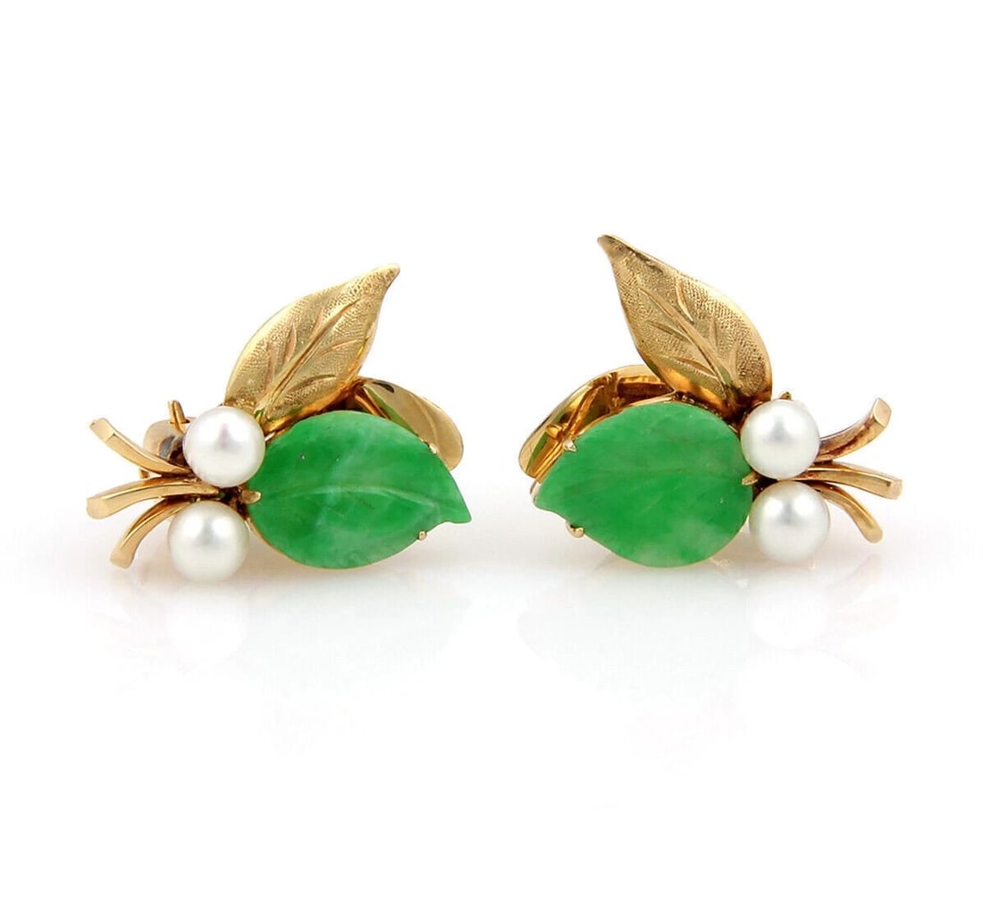 JADE PEARLS FLOWER & LEAVES 14K YELLOW GOLD CLIP ON EARRINGS: Jade Pearls Flower & Leaves 14k Yellow Gold Clip On Earrings Brand: Unbranded Type: Earring Material: 14k Yellow Gold Color: yellow Size: Measurement: 0.91" long x 0.66" wide x 0.30" Pearls: