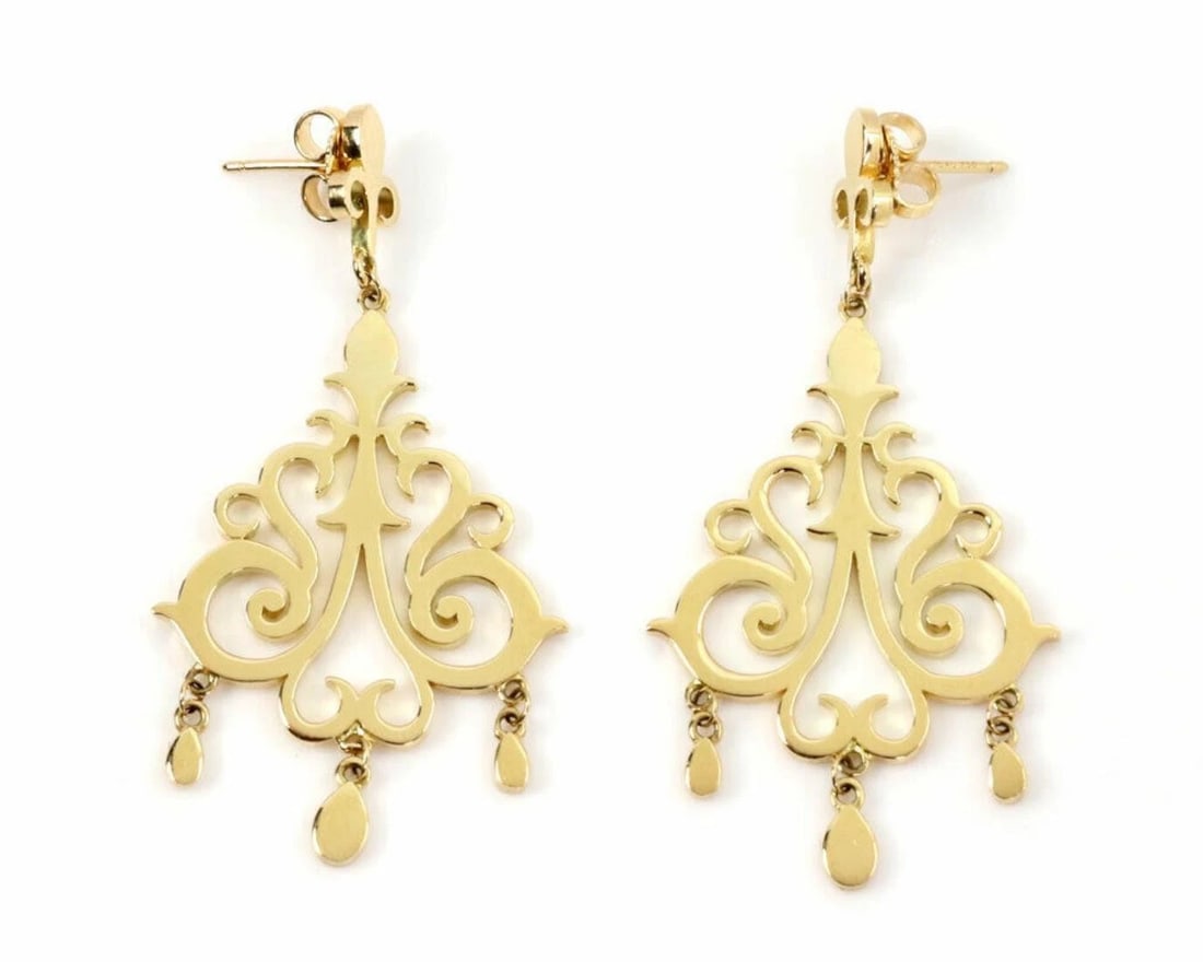 TIFFANY & CO. ENCHANT DANGLE CHANDELIER EARRINGS: Tiffany & Co. Enchant Dangle Chandelier Earrings Brand: Tiffany & Co. Type: earrings Material: 18k yellow gold Color: Yellow Size: Measurement: 1.96" long x 1" wide x 1.5mm thick Accessories: Non
