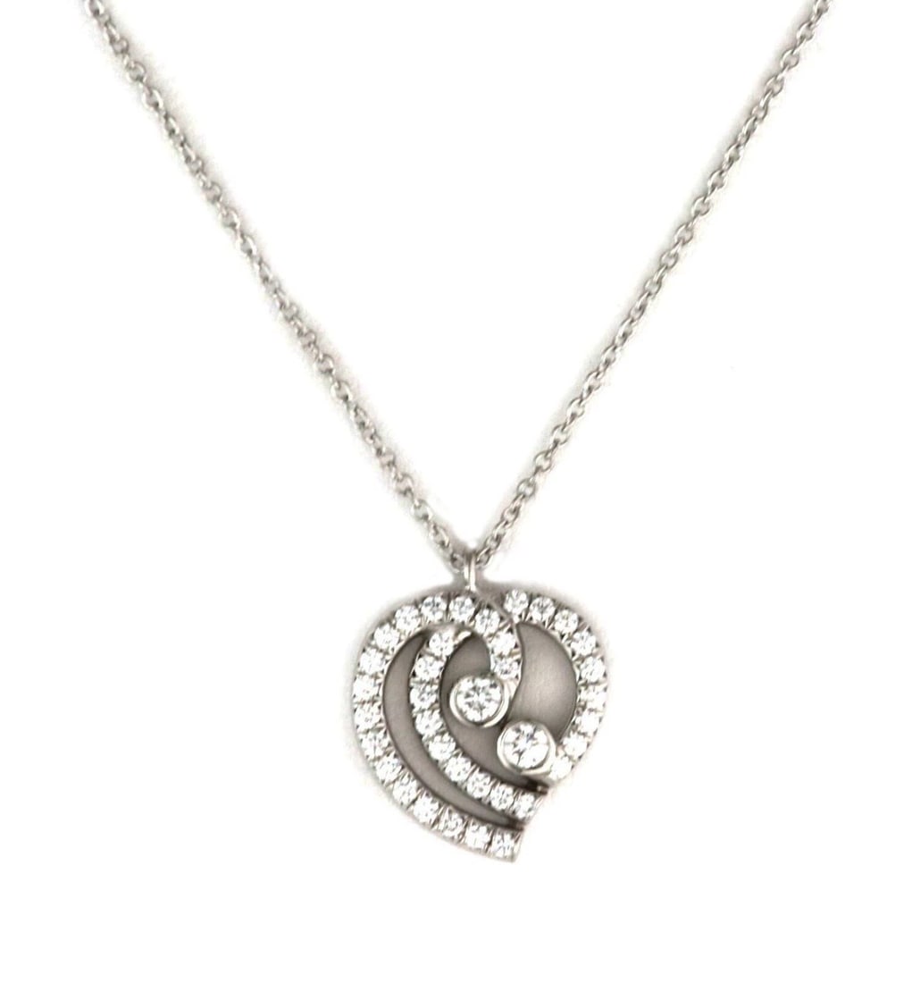 TIFFANY & CO. ENCHANT DIAMOND PLATINUM HEART PENDANT NECKLACE (1 of 5)