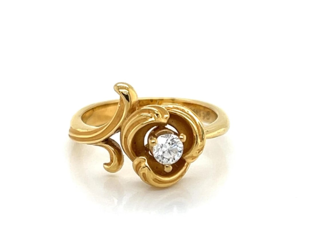 CARRERA Y CARRERA DIAMOND FANCY FLOWER RING (1 of 2)