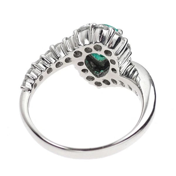 PT900 EMERALD DIAMOND RING - 2