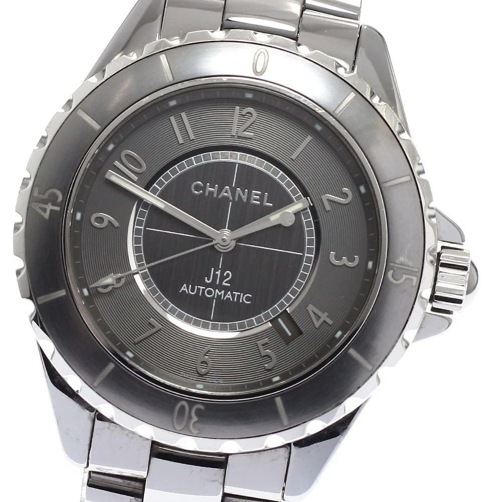 CHANEL CHROMATIC DATE GRAY DIAL AUTOMATIC WATCH: CHANEL Chromatic Date gray Dial Automatic Watch Brand: CHANEL Type: Wristwatch Material: Band Material Titanium / ceramic, Case Material Titanium / ceramic Color: Band Color gray, Dial Color gray, Cas