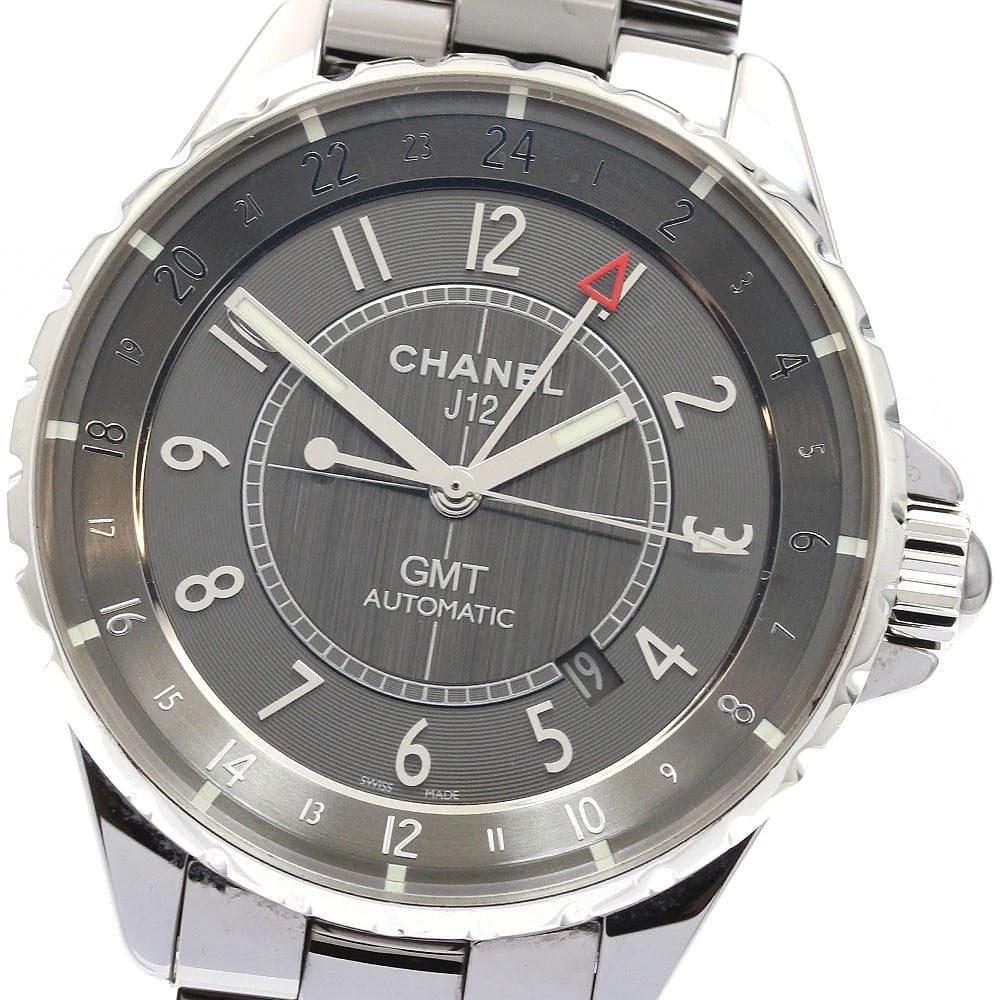 CHANEL CHROMATIC GMT DATE GRAY DIAL AUTOMATIC WATCH: CHANEL Chromatic GMT date gray Dial Automatic Watch Brand: CHANEL Type: Wristwatch Material: Band Material Titanium / ceramic, Case Material Titanium / ceramic / Titanium / ceramic Color: Band