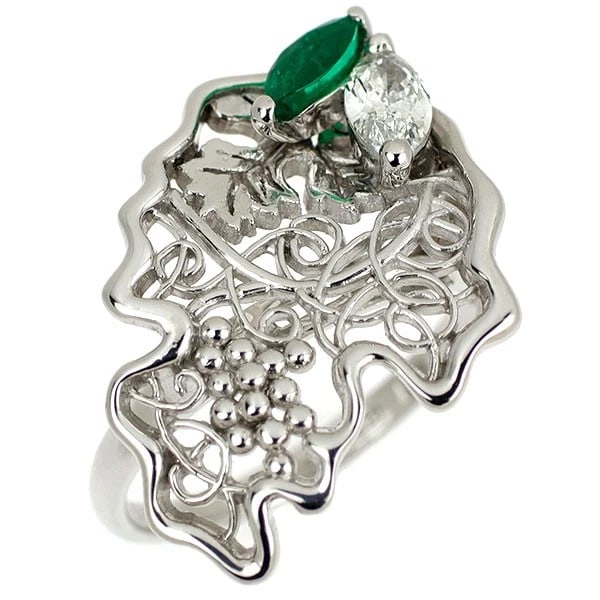 HEIWADO TRADING PT950 EMERALD DIAMOND RING: Heiwado Trading Pt950 Emerald Diamond Ring Brand: None Type: ring Material: Pt950 Main Stone/Creation emeraldsSideStonediamonds Color: Silver Size: 5.25 US Accessories: None Accessories