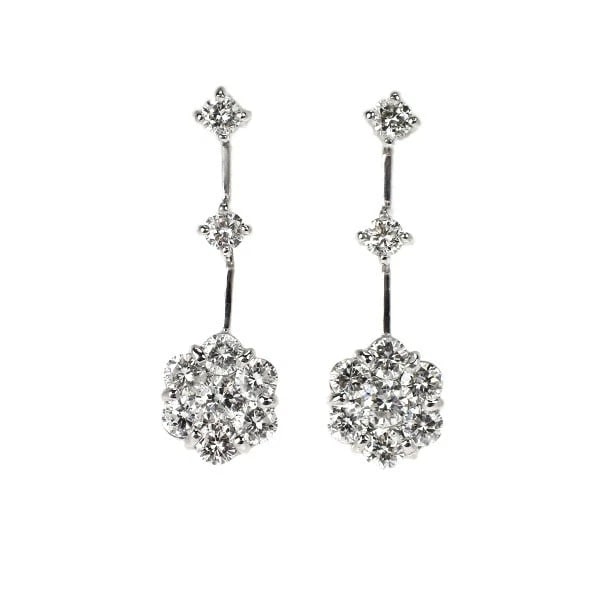 K18WG FLOWER DIAMOND EARRING: K18WG flower diamond earring Brand: None Type: piercing Material: K18WG Color: WG Size: Length/Width/Diameter 21.0 Accessories: None Accessories Notice: When purchasing pre-owned goods,