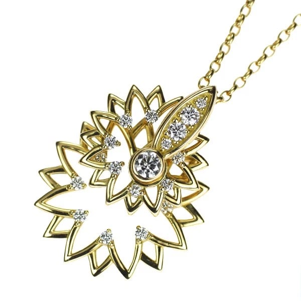 WALTHAM K18YG DIAMOND PENDANT NECKLACE: Waltham K18YG Diamond Pendant Necklace Brand: None Type: pendant necklace Material: K18YG Main Stone/Creation Natural Color: YG Size: Necklace: Chain Length?45.5cm Accessories: None