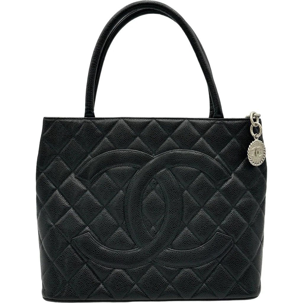 CHANEL REISSUE TOTE BLACK CAVIAR SILVER HARDWARE HANDBAG: CHANEL Reissue Tote Black Caviar Silver Hardware Handbag Brand: CHANEL Type: Womwns Bag Material: caviar Color: Black with silver hardware Size: Width (approx.): 30cm Height (approx.): 24cm Depth (app