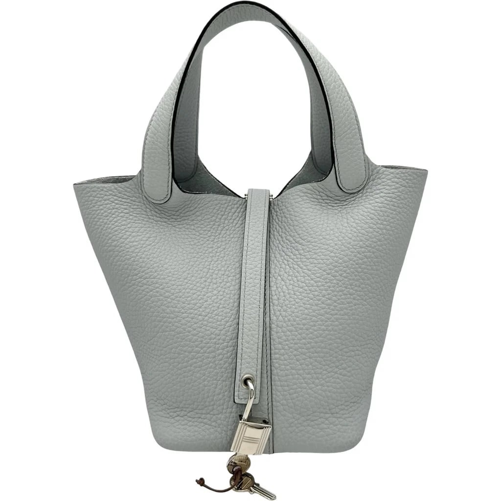 HERMES PICOTIN LOCK PM W STAMP TOGO LEATHER GRIS PLATINE HANDBAG: HERMES Picotin Lock PM W Stamp Togo Leather Gris Platine Handbag Brand: HERMES Type: Womwns Bag Material: Taurillon Color: Griplati Silver Hardware Size: Width (approx.): 18cm Height (approx.): 19