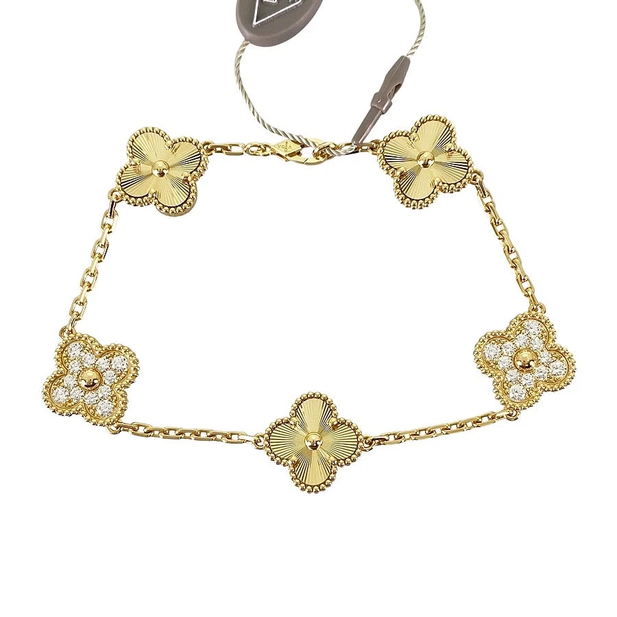 VAN CLEEF & ARPELS ALHAMBRA YELLOW GOLD DIAMOND BRACELET - 3