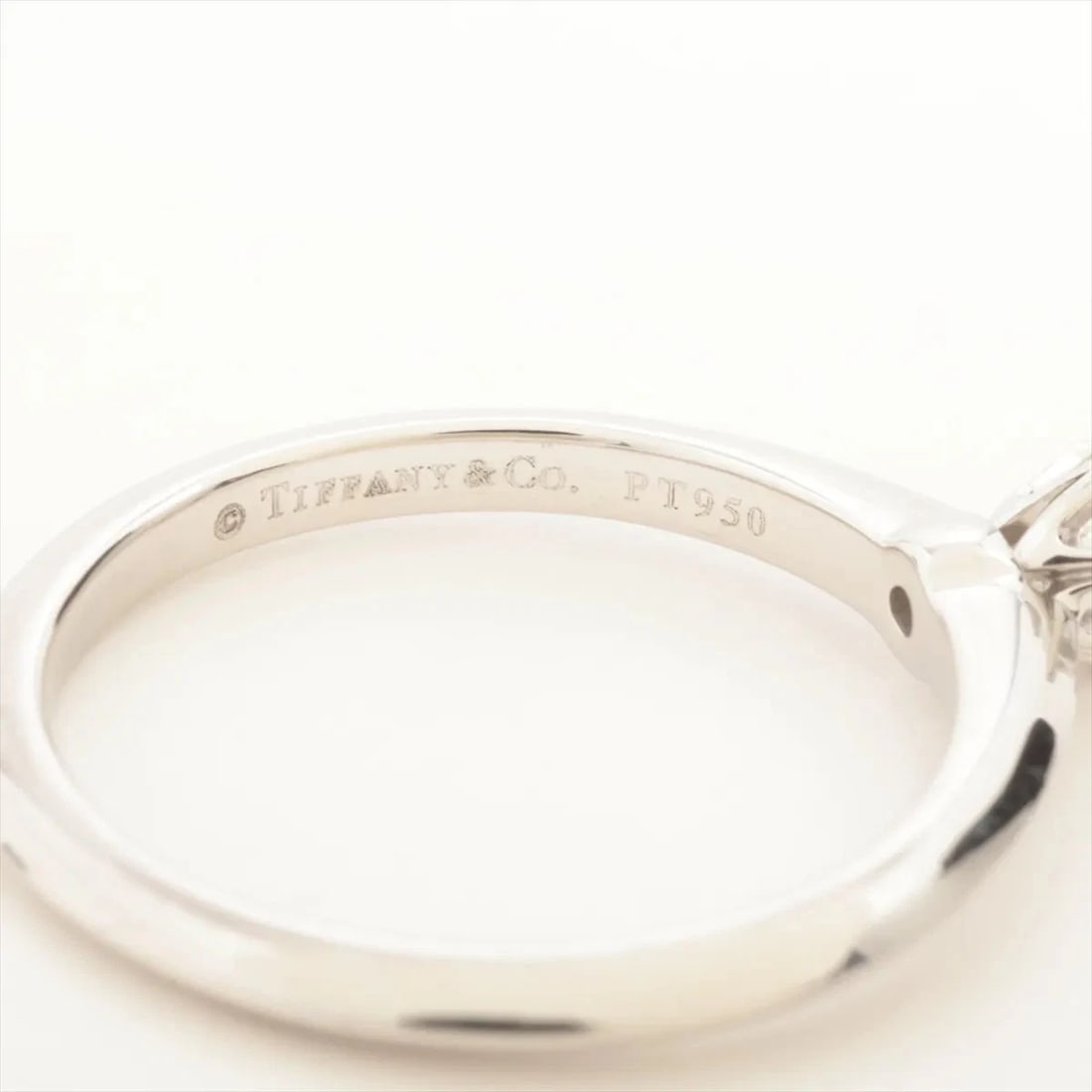 TIFFANY SOLITAIRE DIAMOND RING PT9 - 3