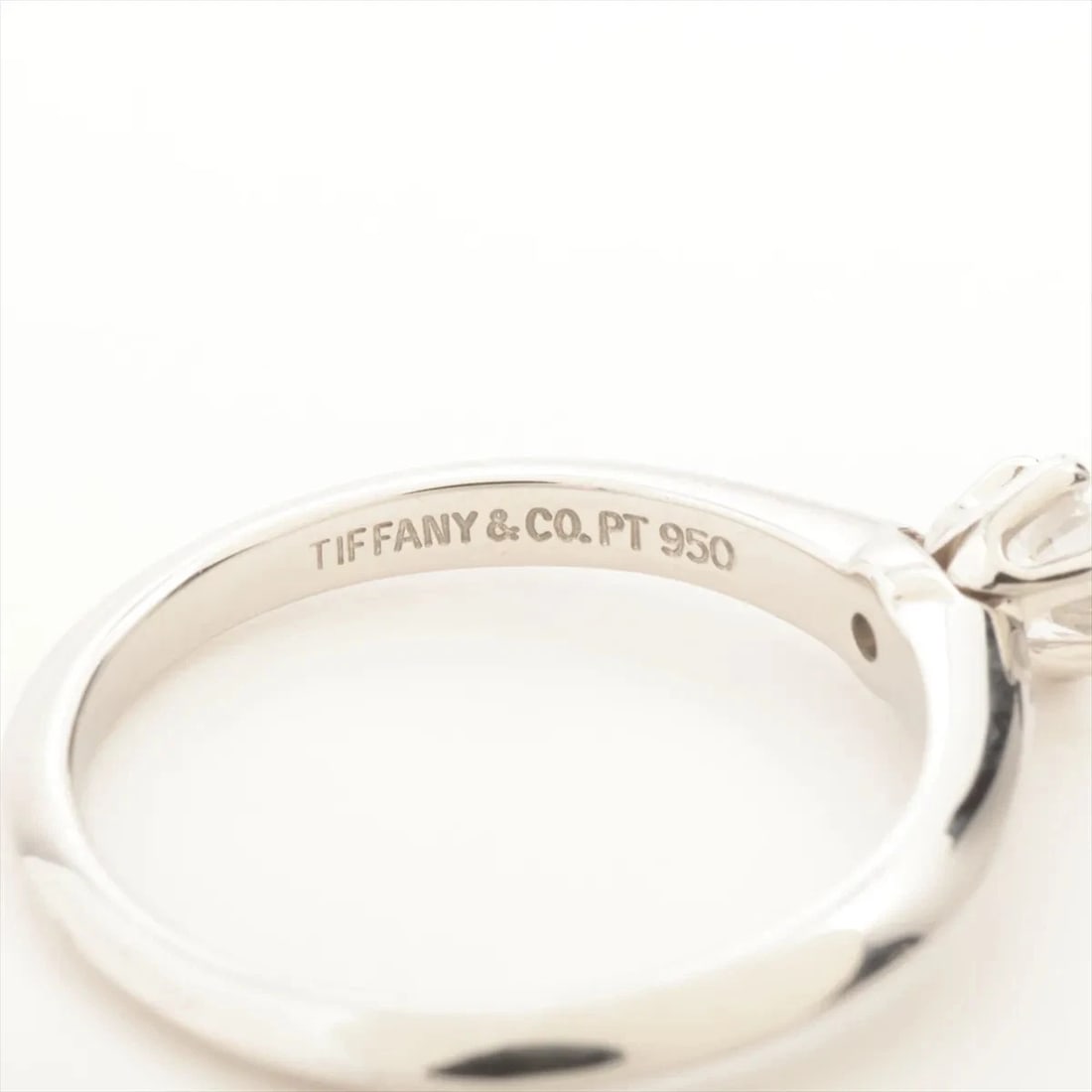 TIFFANY SOLITAIRE DIAMOND RING PT9 - 3