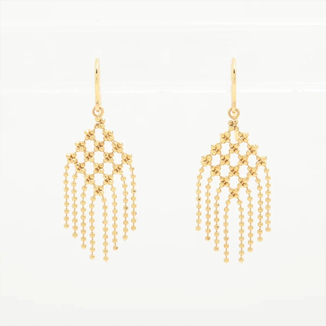 TIFFANY FRINGE PIERCING JEWELRY 750(YG) HOOK DISTORTION: Tiffany Fringe Piercing jewelry 750(YG) hook distortion Brand: Tiffany Type: Piercing jewelry Material: 750(YG), Color: Yellow Gold Size: Size(CM)Height:3.5 Length:1.3 Size(Inch)Height:1.4inch Length: