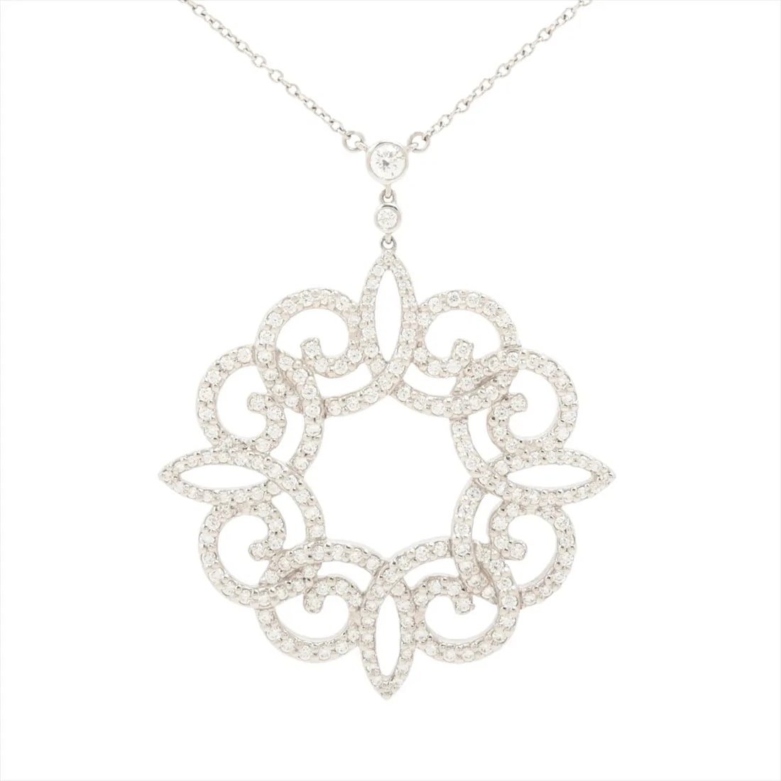 TIFFANY ENCHANT SCROLL DIAMOND NECKLACE PT91: Tiffany Enchant Scroll diamond Necklace Pt91 Brand: Tiffany Type: Necklace Material: Pt950, Main Stone/Creation Natural Color: White Size: Size(CM)Chain length:41 Size(Inch)Chain Length:16.1inch A