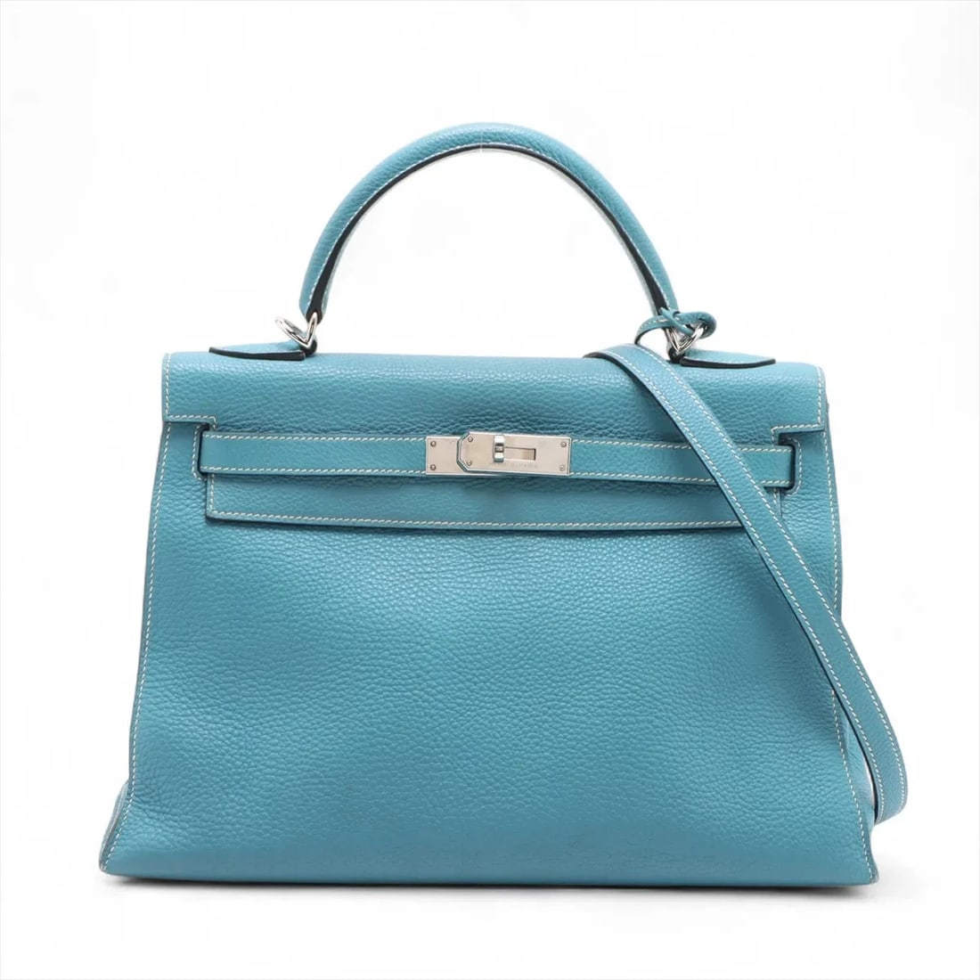 HERMES KELLY 32 SERIE TOGO BLUE JEAN SILVER: Hermes Kelly 32 Serie Togo Blue Jean Silver Brand: Hermès Type: Hand bag Material: Togo Color: Blue Jean Size: Height:8.5inch Length:12.8inch Depth:4.7inch Handle height:3.5inch Accessories: None
