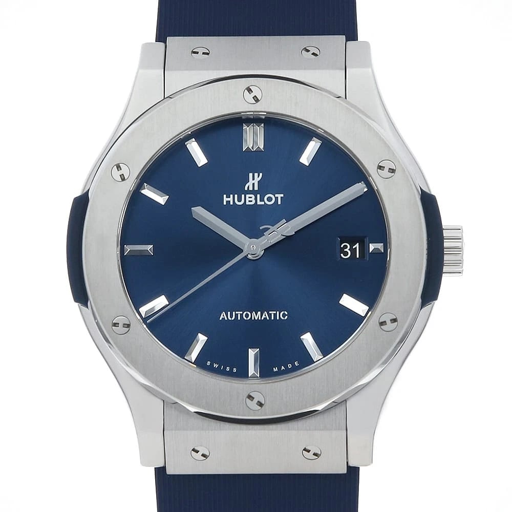 HUBLOT CLASSIC FUSION TITANIUM BLUE: HUBLOT Classic Fusion Titanium Blue Brand: HUBLOT Type: Wrist watch Material: Band Material rubber, Case Material Titanium Color: Dial Color Blue Size: Case:W45mm Accessories: None Accesso